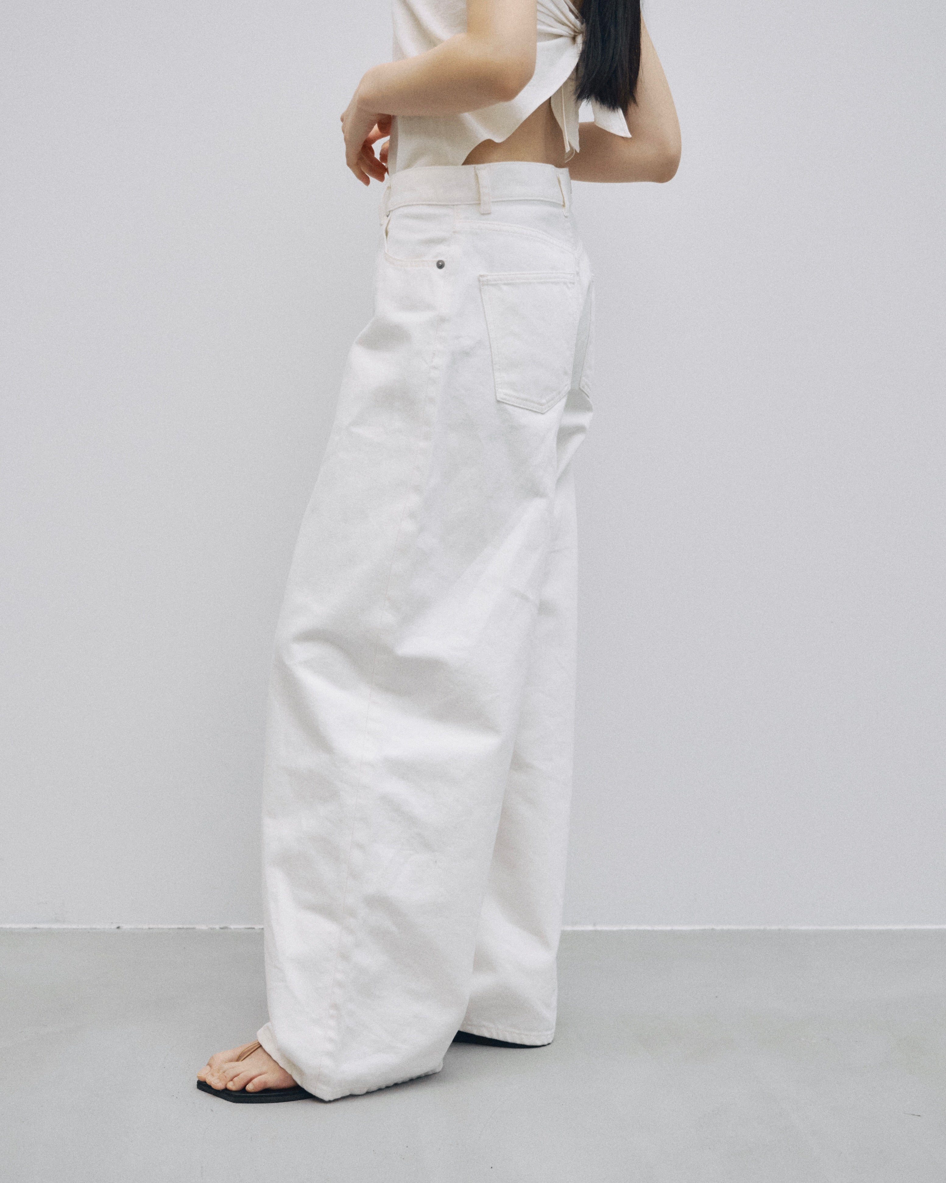値下げ！JSELF Wide Loose Denim White ［25］ Wide Loose Denim – JSELF