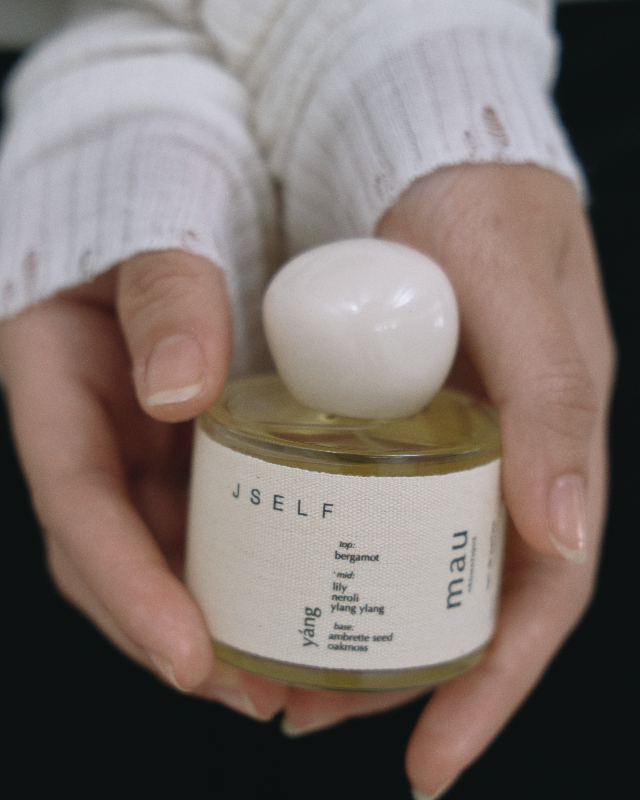 JSELF × mau eau de parfum - yīnyáng JSELF × mau eau de parfum - yīnyáng