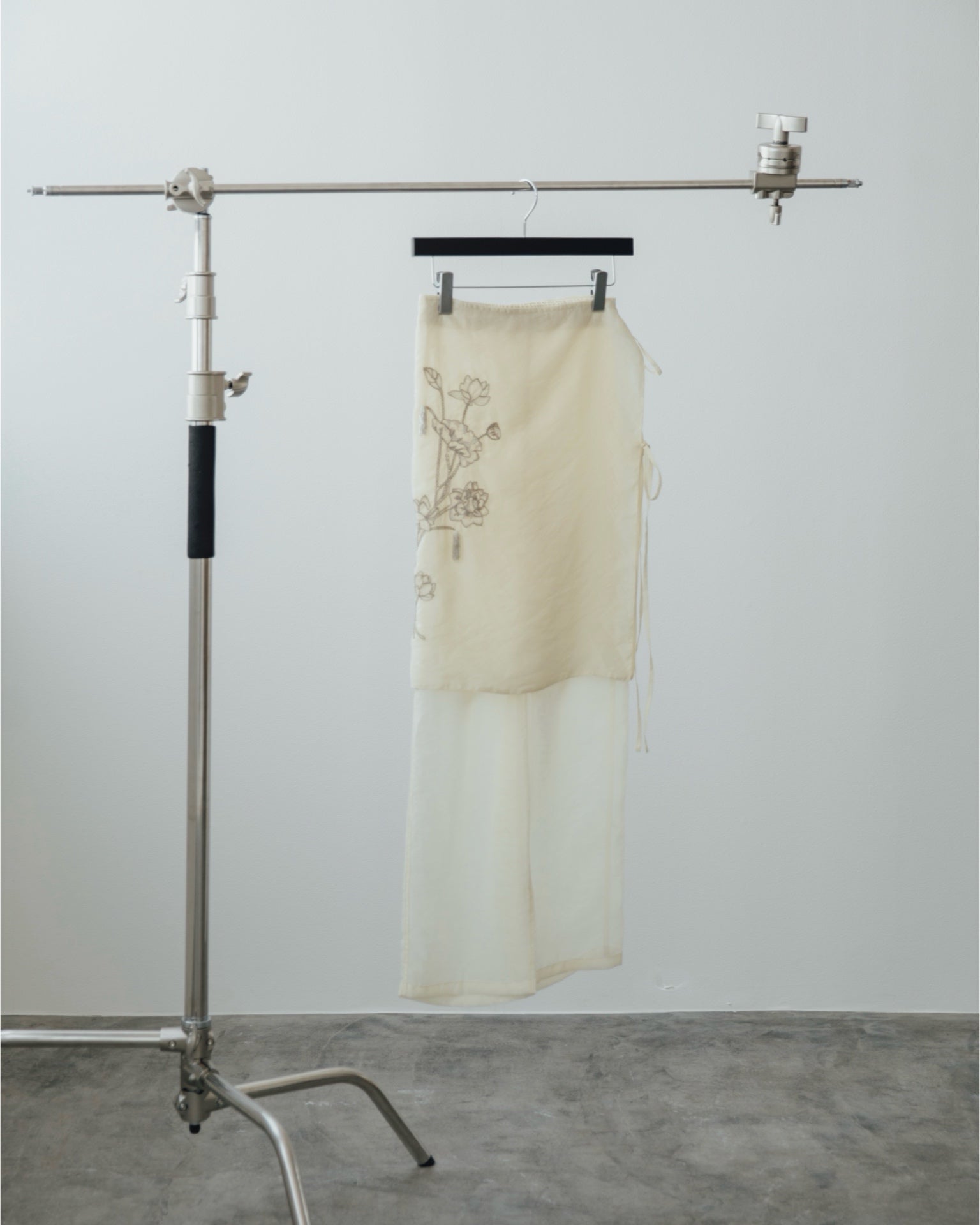 新品　JSELF Seer Decorative Wrappants&skirt 新品JSELF Seer Decorative Wrappants&skirt